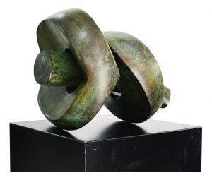 passing-through-our-inner-world-37x48x48-2016-bronze