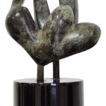 figures-getting-idolized-26x11x7-2015-bronze